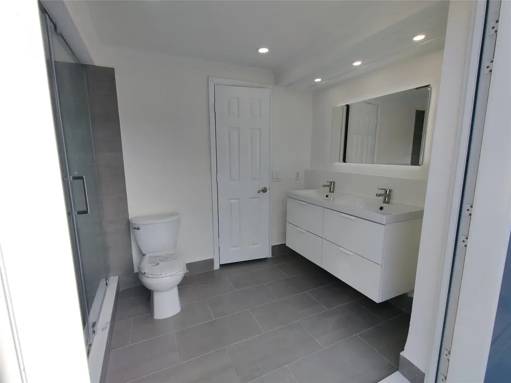 733 NE 18th Avenue Fort Lauderdale FL 33304