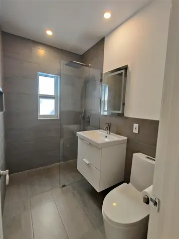 733 NE 18th Avenue Fort Lauderdale FL 33304