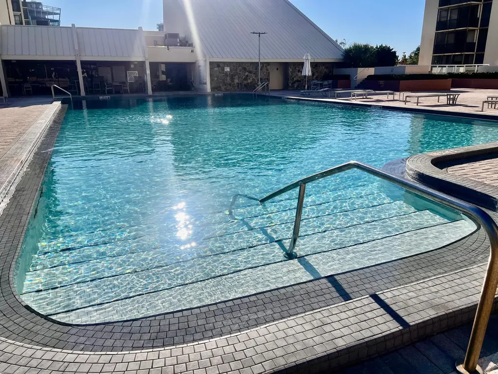 20379 W Country Club Drive Aventura FL 33180