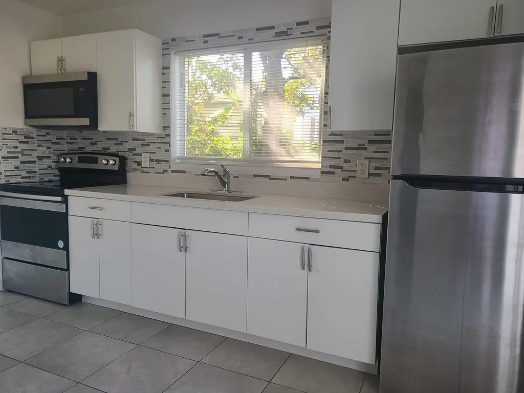 2324 Johnson Street Hollywood FL 33020