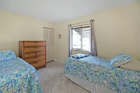 444 Pine Glen Lane Greenacres FL 33463