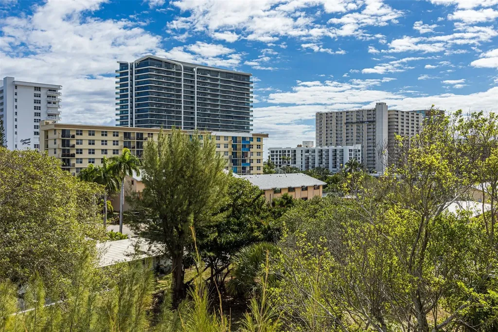 3212 NE 12th Street Pompano Beach FL 33062