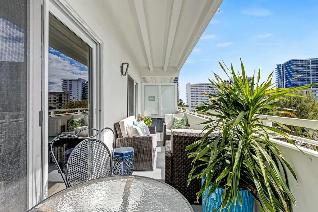 3212 NE 12th Street Pompano Beach FL 33062