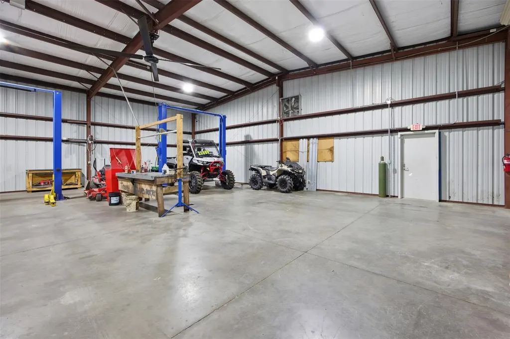 20761 Us Highway 27 Williston FL 32696