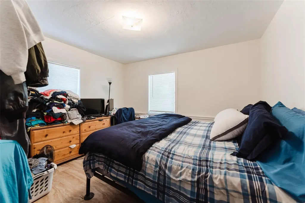 659 NE 32nd Street Oakland Park FL 33334