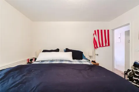 659 NE 32nd Street Oakland Park FL 33334