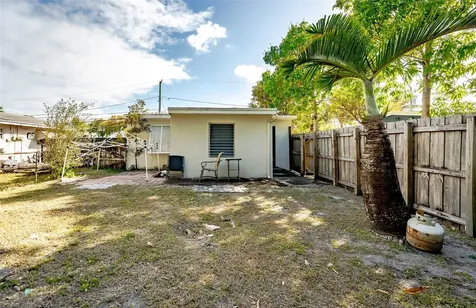 659 NE 32nd Street Oakland Park FL 33334
