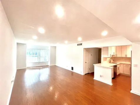 6600 NE 22nd Way Fort Lauderdale FL 33308