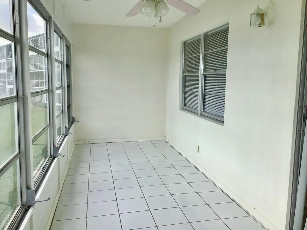 2035 Exeter B Boca Raton FL 33434