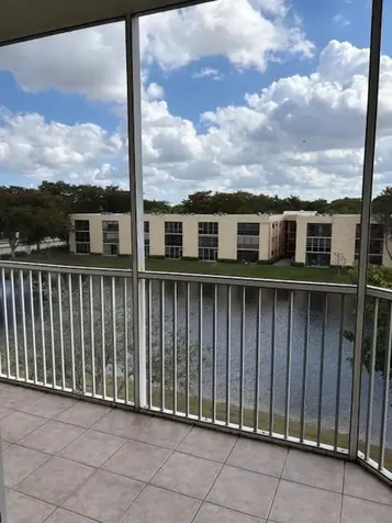 7611 Southampton Terrace Tamarac FL 33321