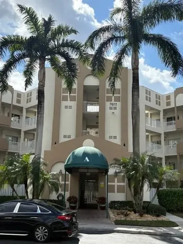 7611 Southampton Terrace Tamarac FL 33321