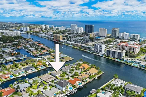 2821 NE 9th Court Pompano Beach FL 33062