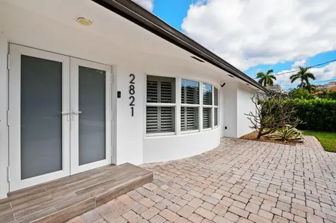 2821 NE 9th Court Pompano Beach FL 33062