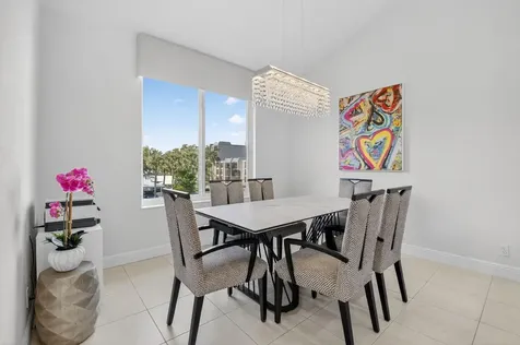 23 Royal Palm Way Boca Raton FL 33432