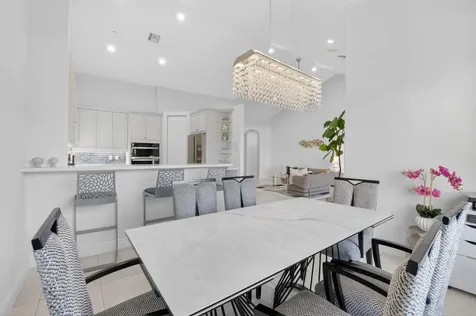 23 Royal Palm Way Boca Raton FL 33432