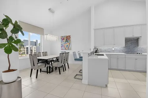 23 Royal Palm Way Boca Raton FL 33432