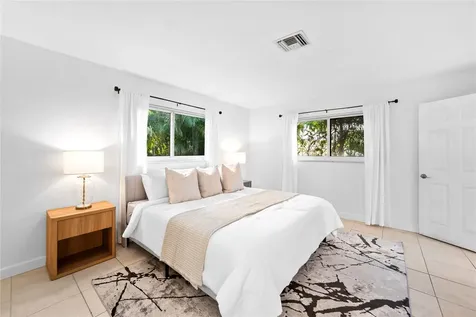 1040 SW 12th Avenue Boca Raton FL 33486