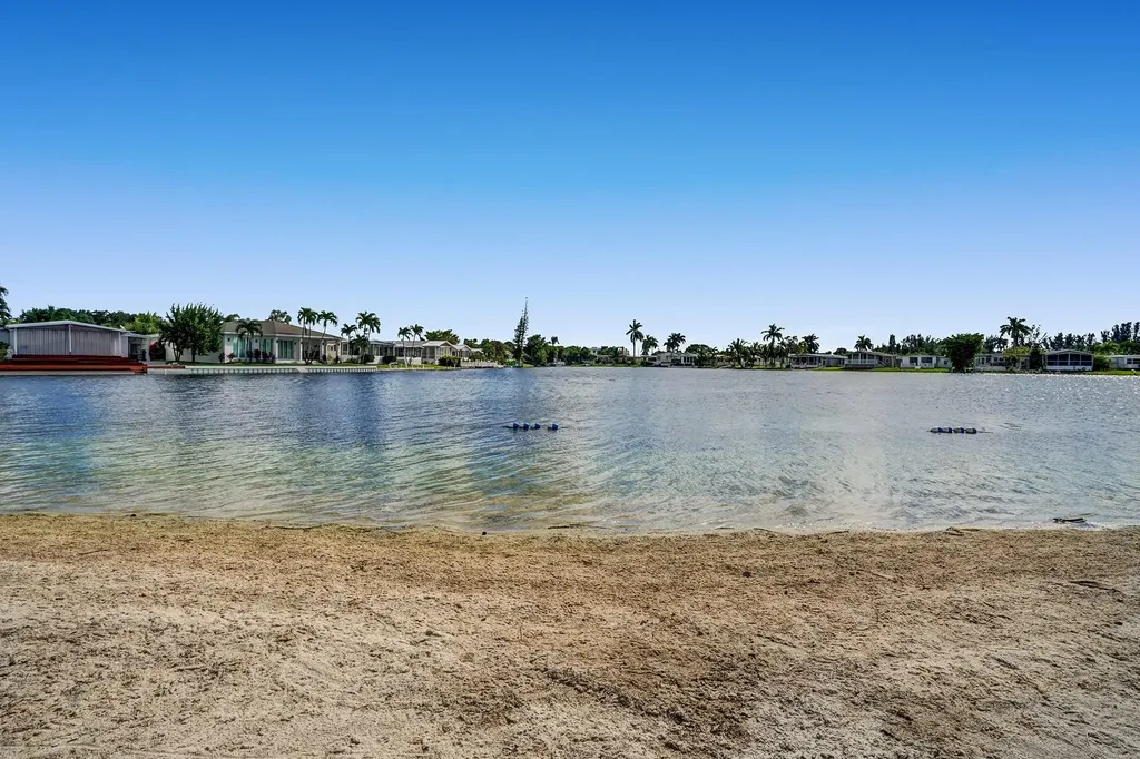 5520 SW 27th Terrace Fort Lauderdale FL 33312