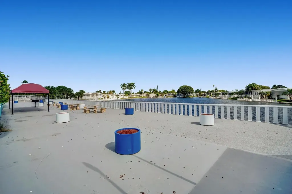 5520 SW 27th Terrace Fort Lauderdale FL 33312