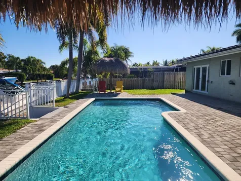 191 SE 9th Court Pompano Beach FL 33060