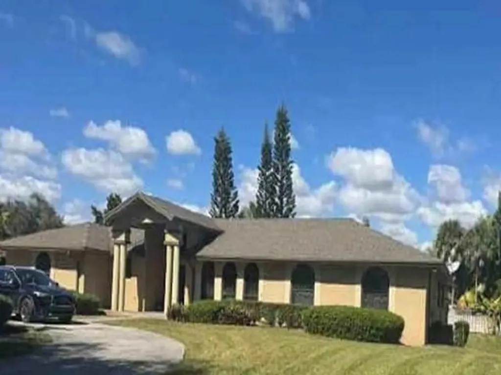 8241 SW 183rd Street Palmetto Bay FL 33157