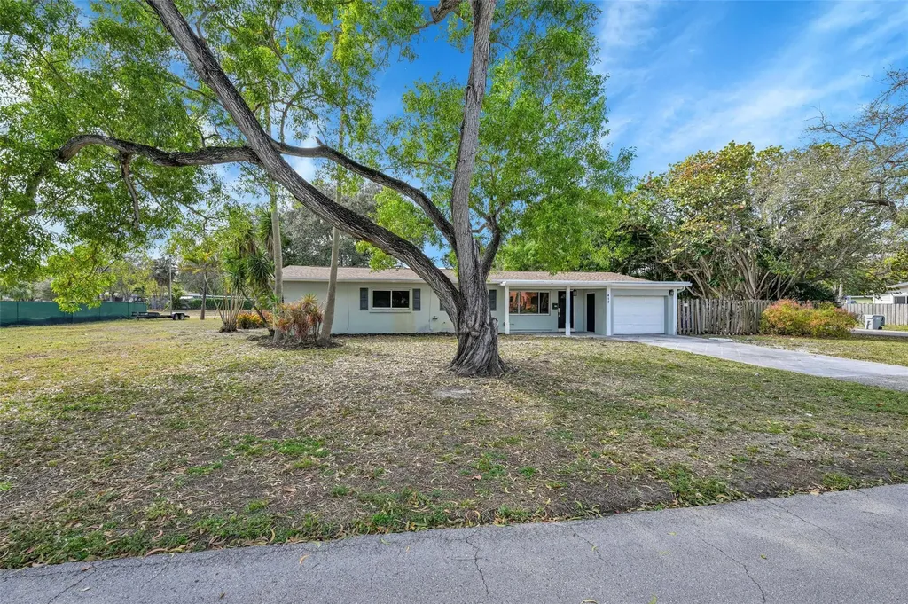 417 NE 10th Avenue Pompano Beach FL 33060