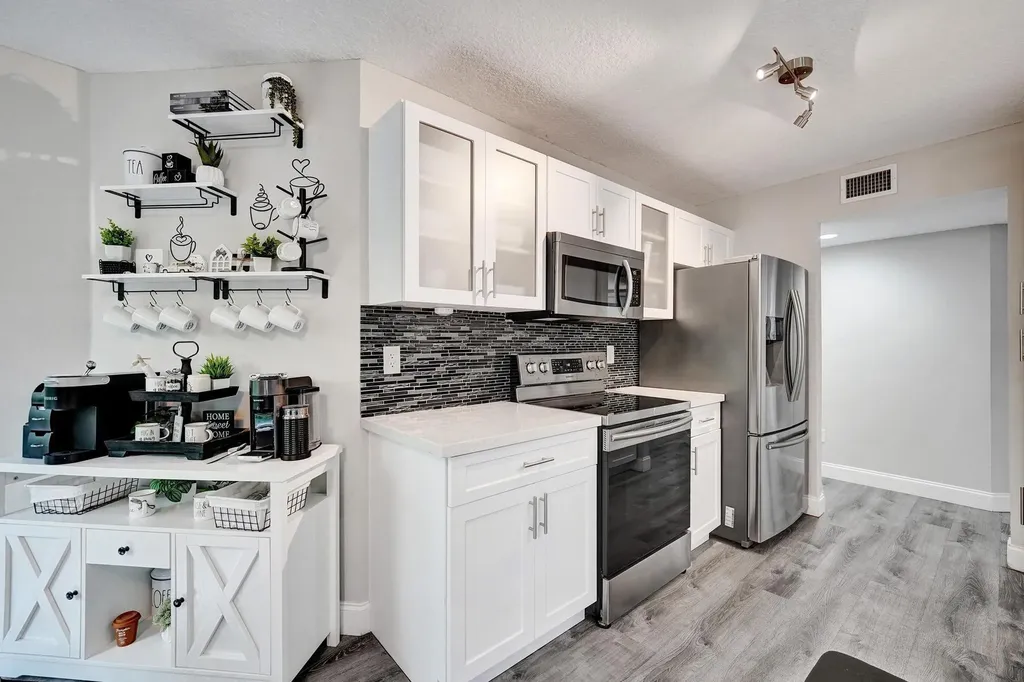 9280 NW 9th Court Plantation FL 33324