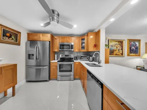 2515 NE 1st Court Boynton Beach FL 33435