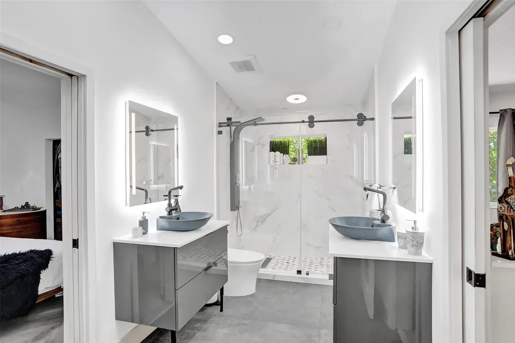 349 Jacaranda Drive Plantation FL 33324