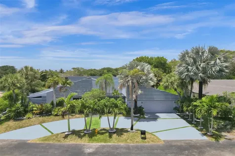 349 Jacaranda Drive Plantation FL 33324