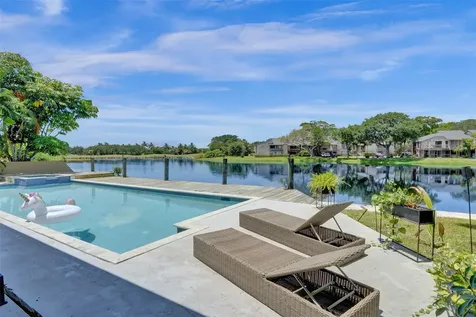 349 Jacaranda Drive Plantation FL 33324