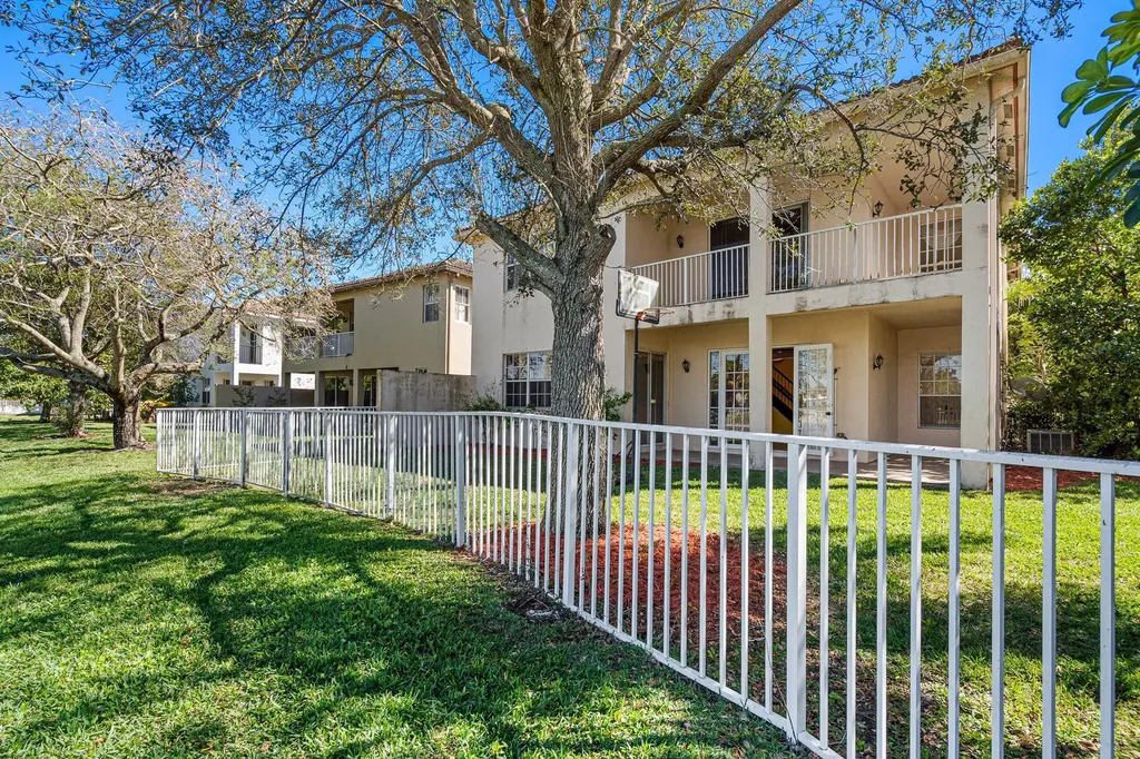 10633 Old Hammock Way Wellington FL 33414