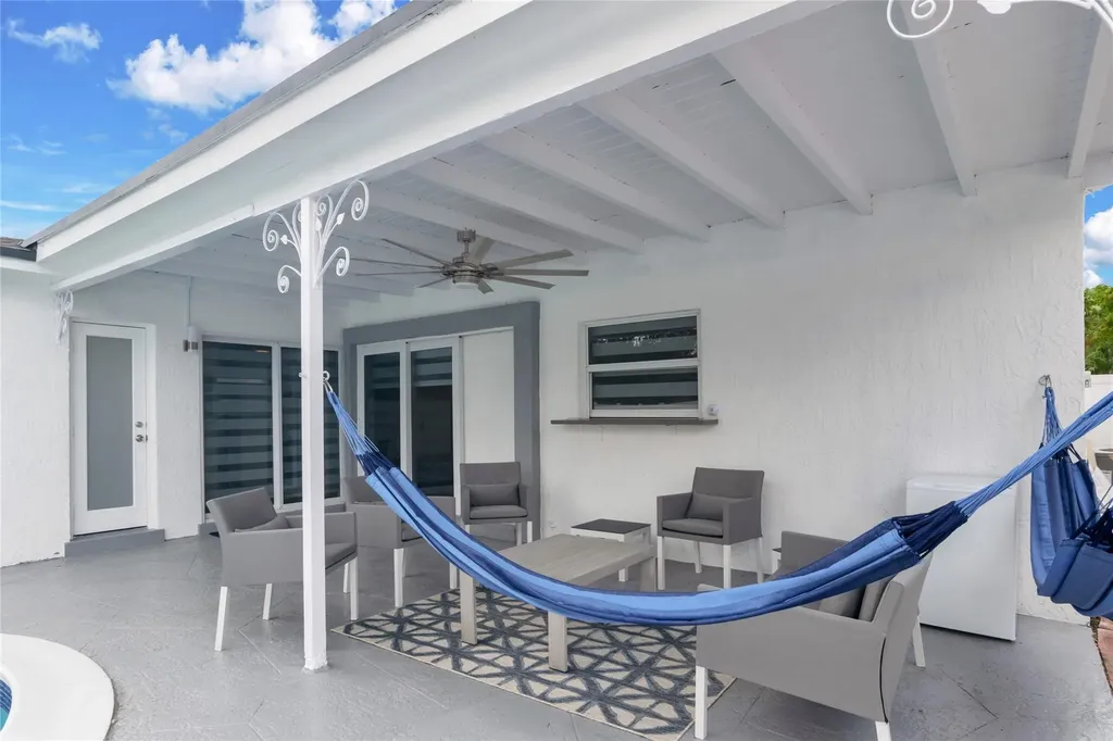 5311 Pierce Street Hollywood FL 33021