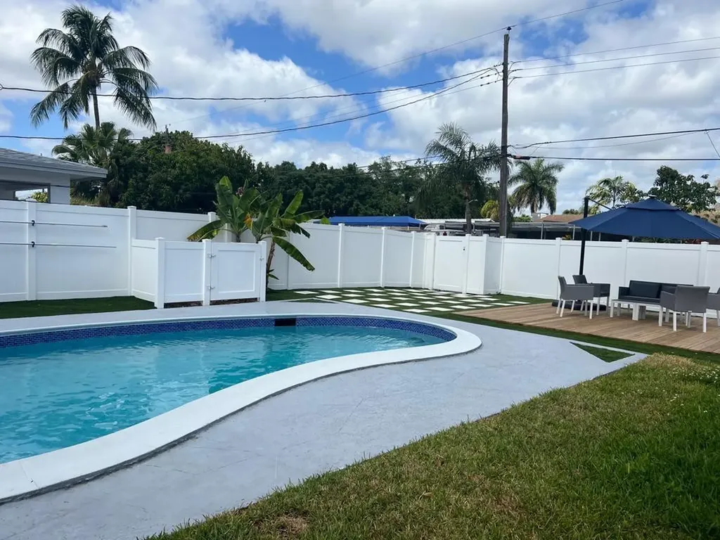 5311 Pierce Street Hollywood FL 33021