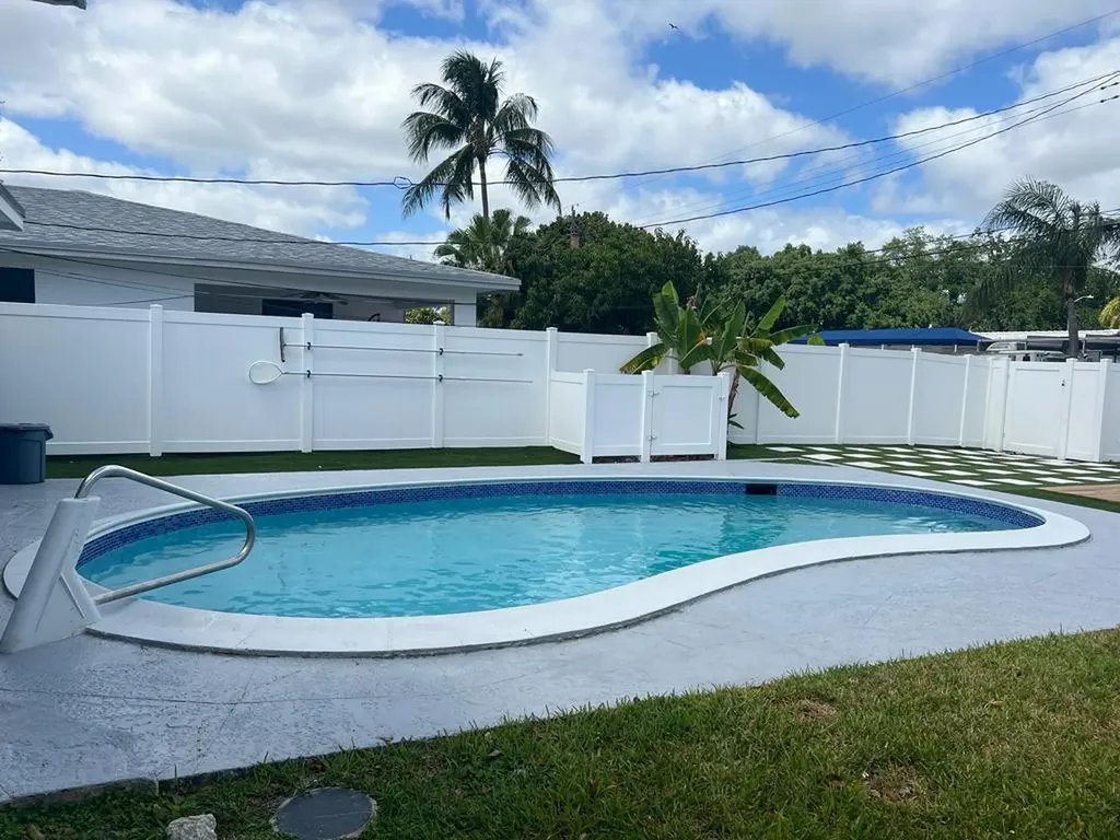 5311 Pierce Street Hollywood FL 33021