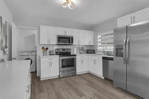 5311 Pierce Street Hollywood FL 33021