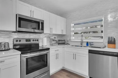 5311 Pierce Street Hollywood FL 33021