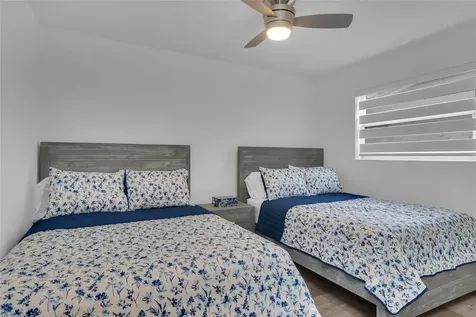 5311 Pierce Street Hollywood FL 33021