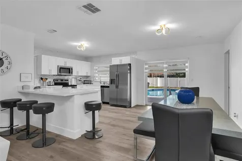 5311 Pierce Street Hollywood FL 33021