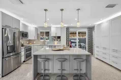 1510 NE 39th Street Oakland Park FL 33334