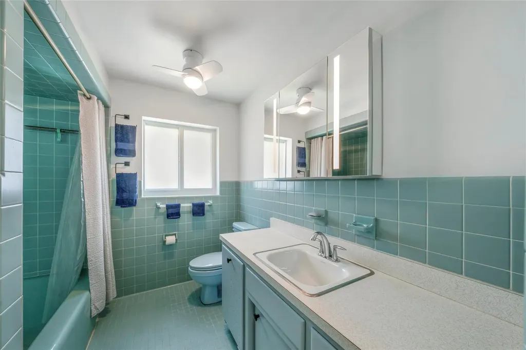 3140 Calle Largo Drive Hollywood FL 33021