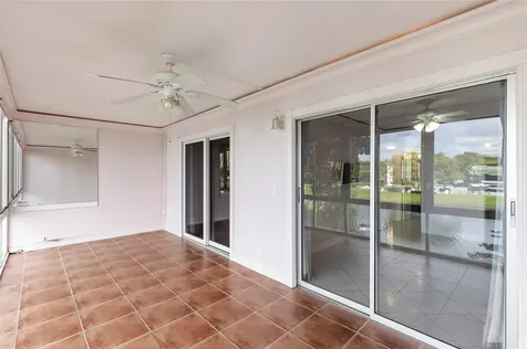 2122 Cambridge F Deerfield Beach FL 33442