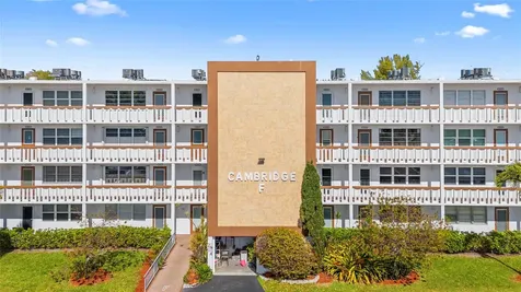 2122 Cambridge F Deerfield Beach FL 33442