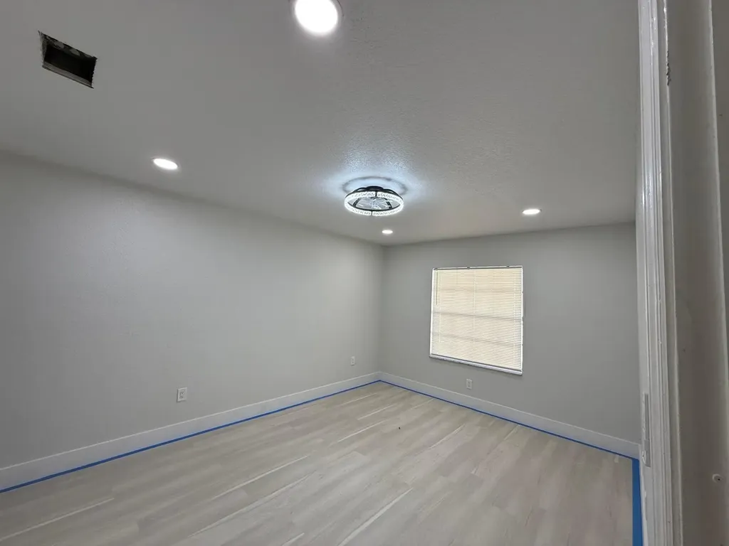 1215 NW 2nd Street Fort Lauderdale FL 33311