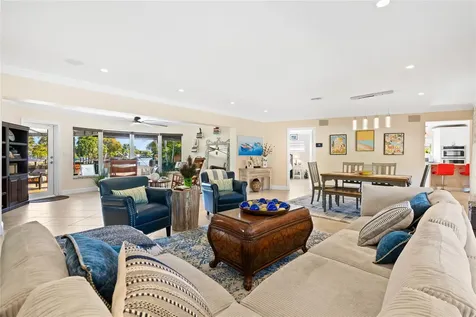 1500 NE 24th Street Wilton Manors FL 33305