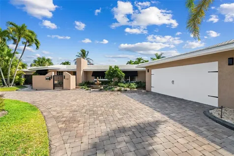 1500 NE 24th Street Wilton Manors FL 33305
