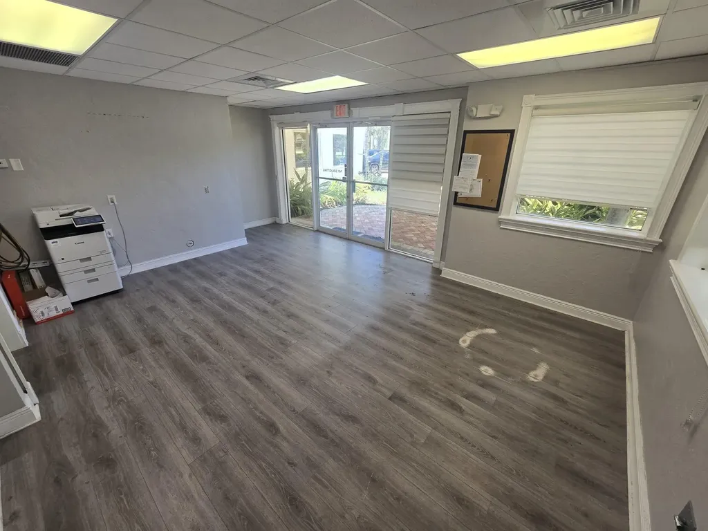 10322 NW 55th Street Sunrise FL 33351