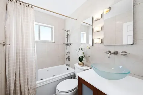 2152 NE 62nd Street Fort Lauderdale FL 33308