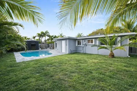 2152 NE 62nd Street Fort Lauderdale FL 33308