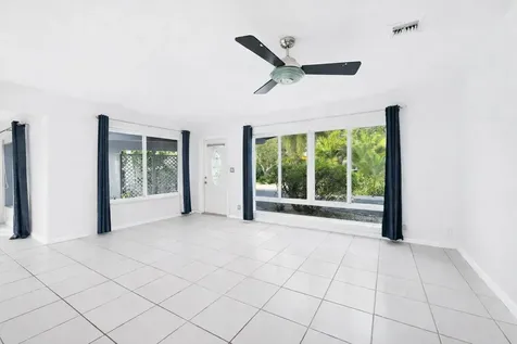 2152 NE 62nd Street Fort Lauderdale FL 33308